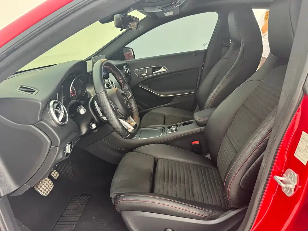 Mercedes-Benz CLA (Import) — фото 6