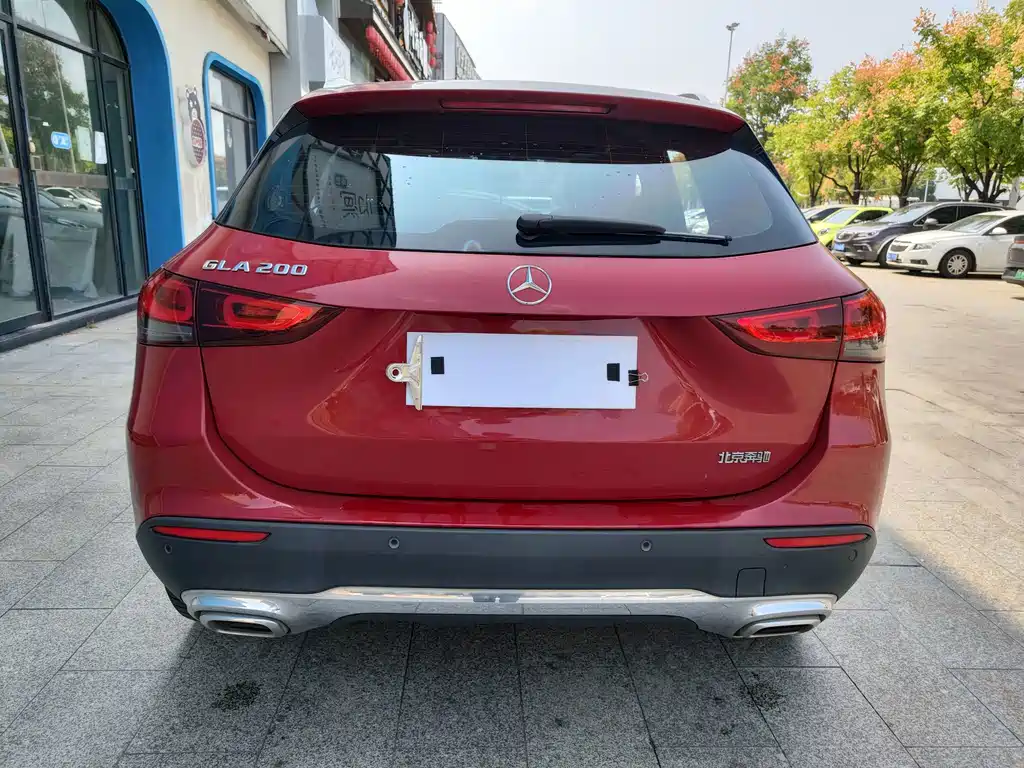 Mercedes-Benz GLA — фото 23