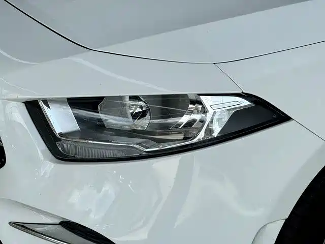 Mercedes-Benz A-Class — фото 18