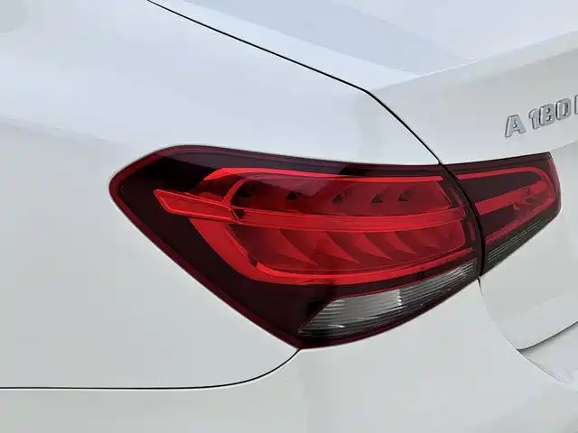 Mercedes-Benz A-Class — фото 19