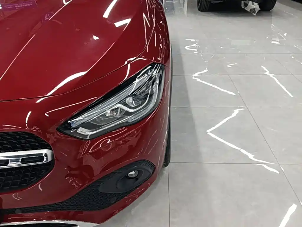 Mercedes-Benz GLA — фото 24