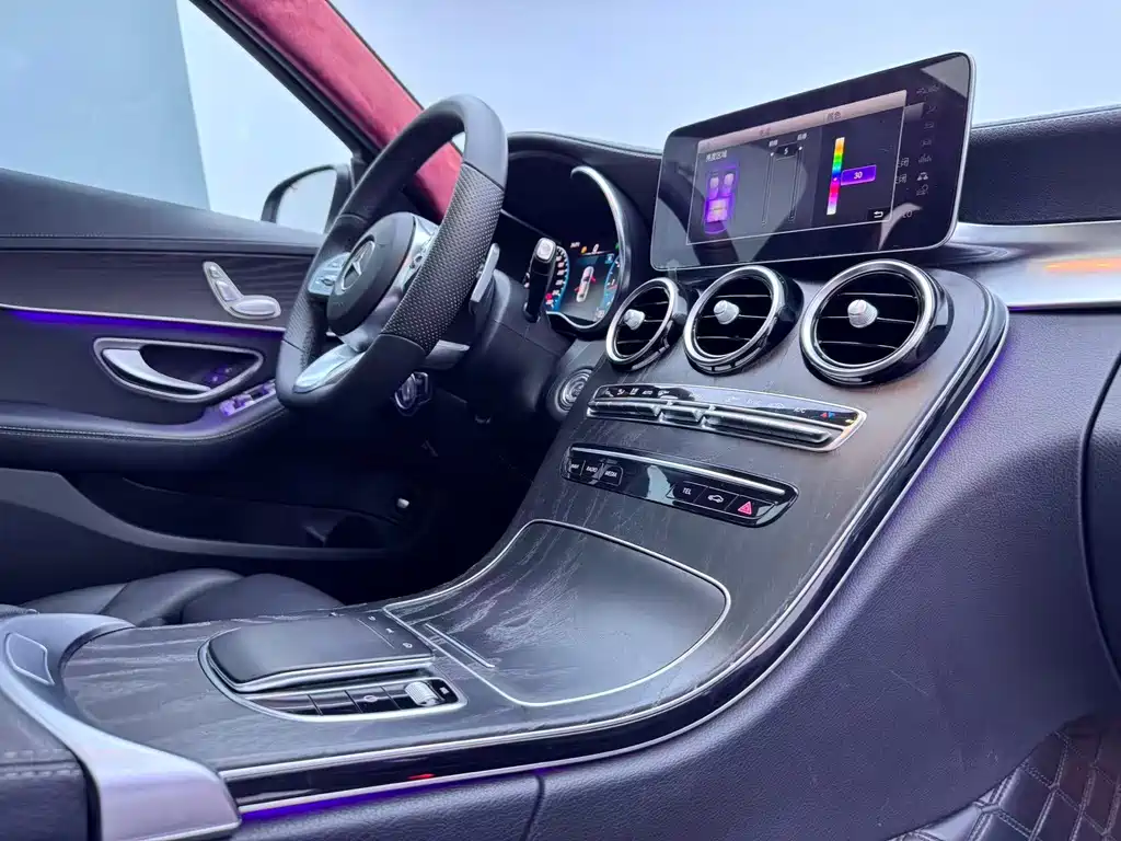 Mercedes-Benz C-Class — фото 10