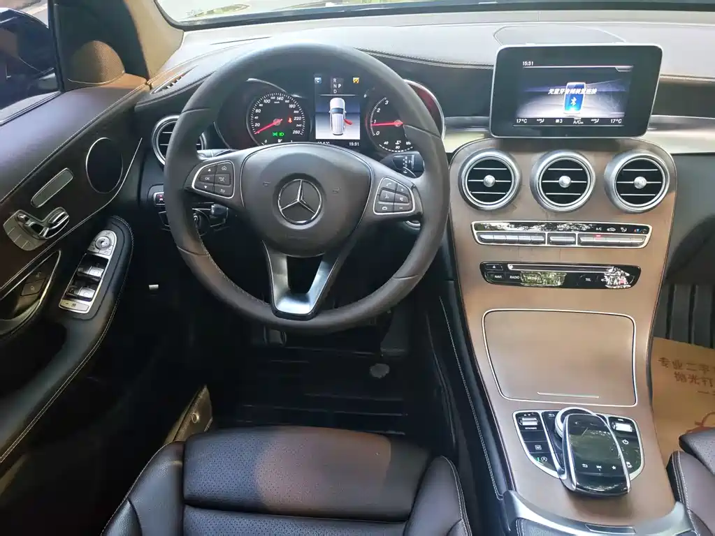 Mercedes-Benz GLC — фото 16