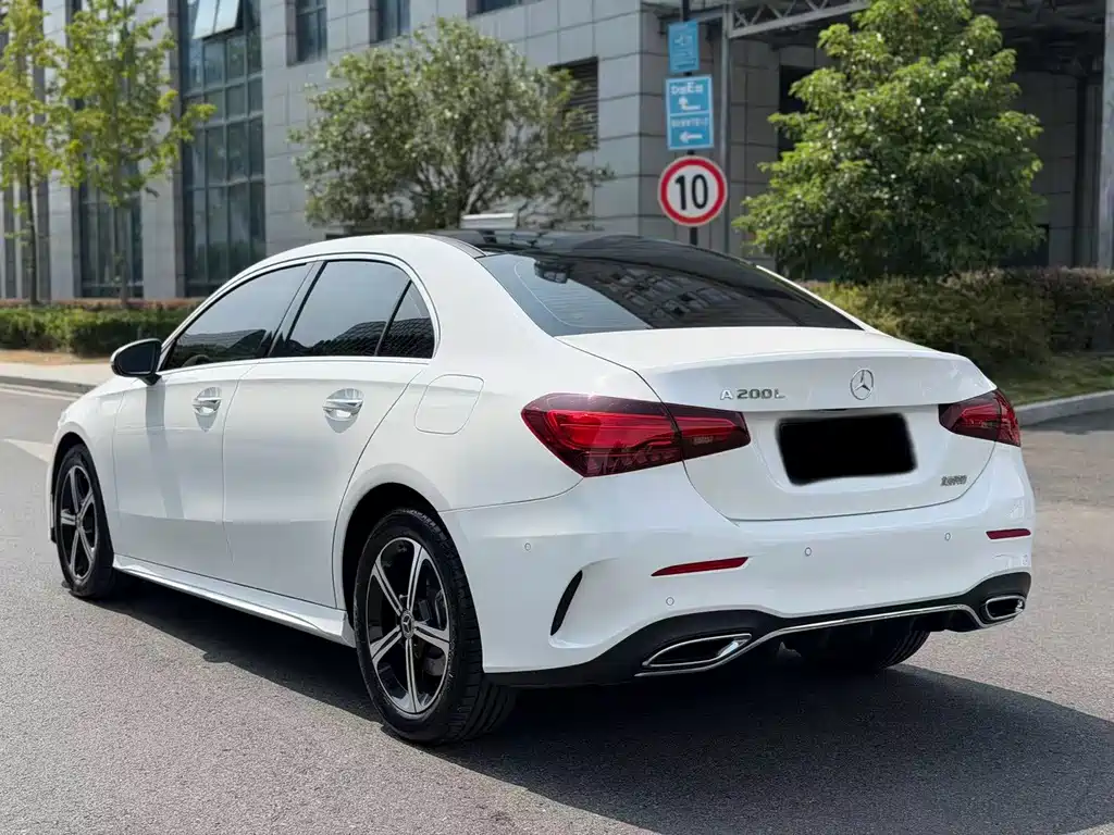 Mercedes-Benz A-Class — фото 14