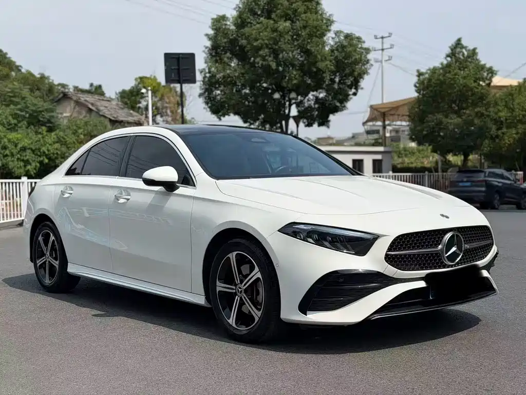 Mercedes-Benz A-Class — фото 3