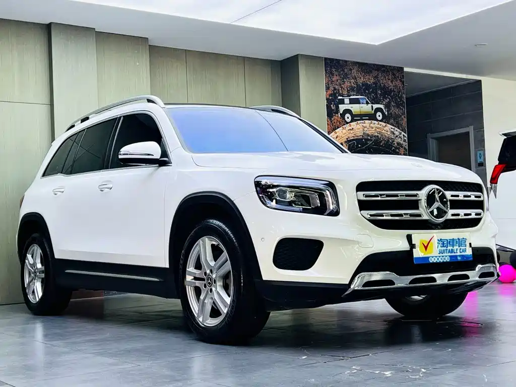 Mercedes-Benz GLB — фото 3