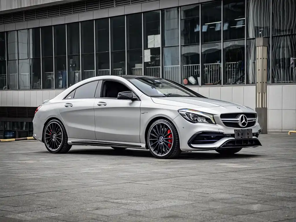 Mercedes-Benz CLA AMG — фото 2