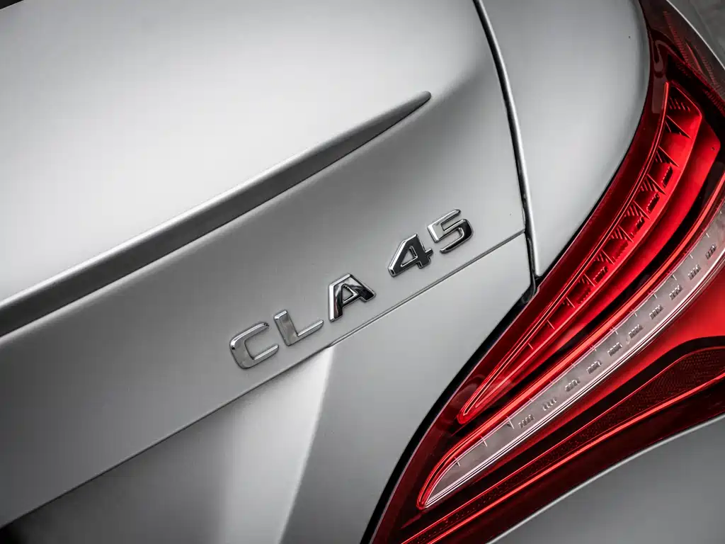 Mercedes-Benz CLA AMG — фото 19