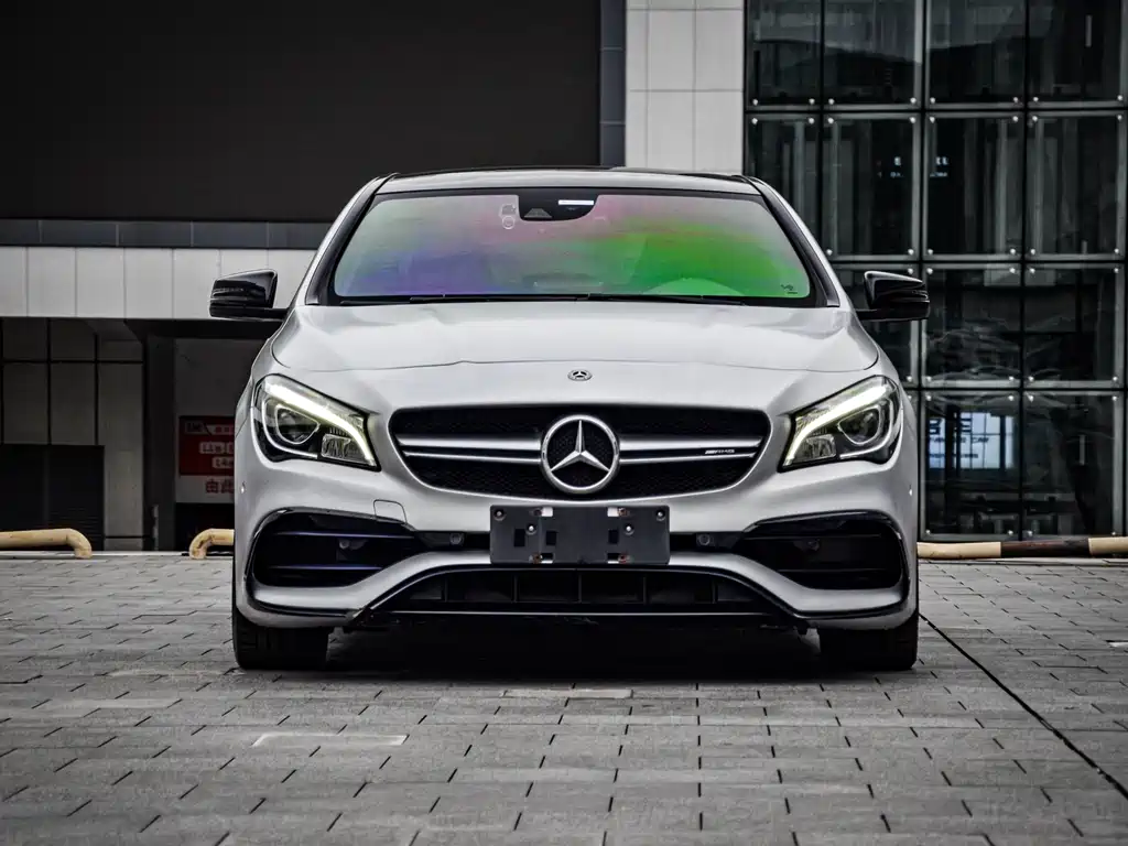 Mercedes-Benz CLA AMG — фото 3