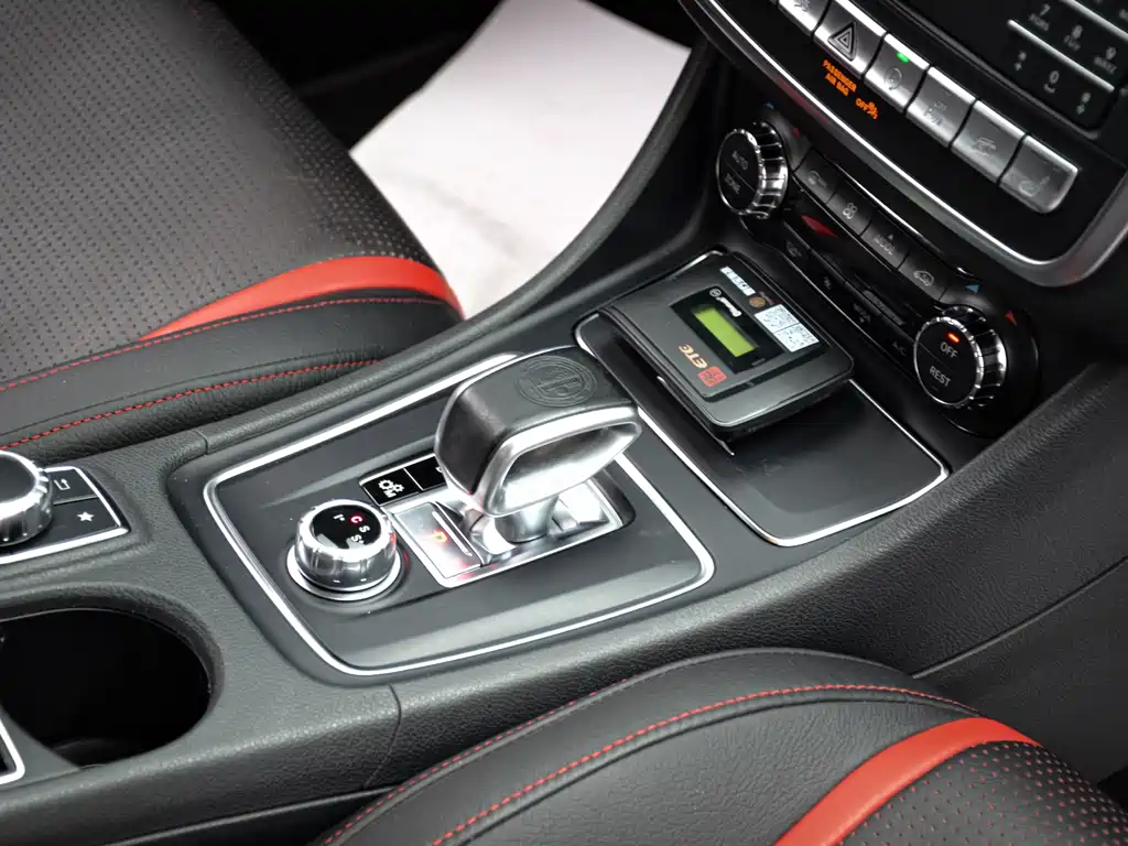 Mercedes-Benz CLA AMG — фото 29