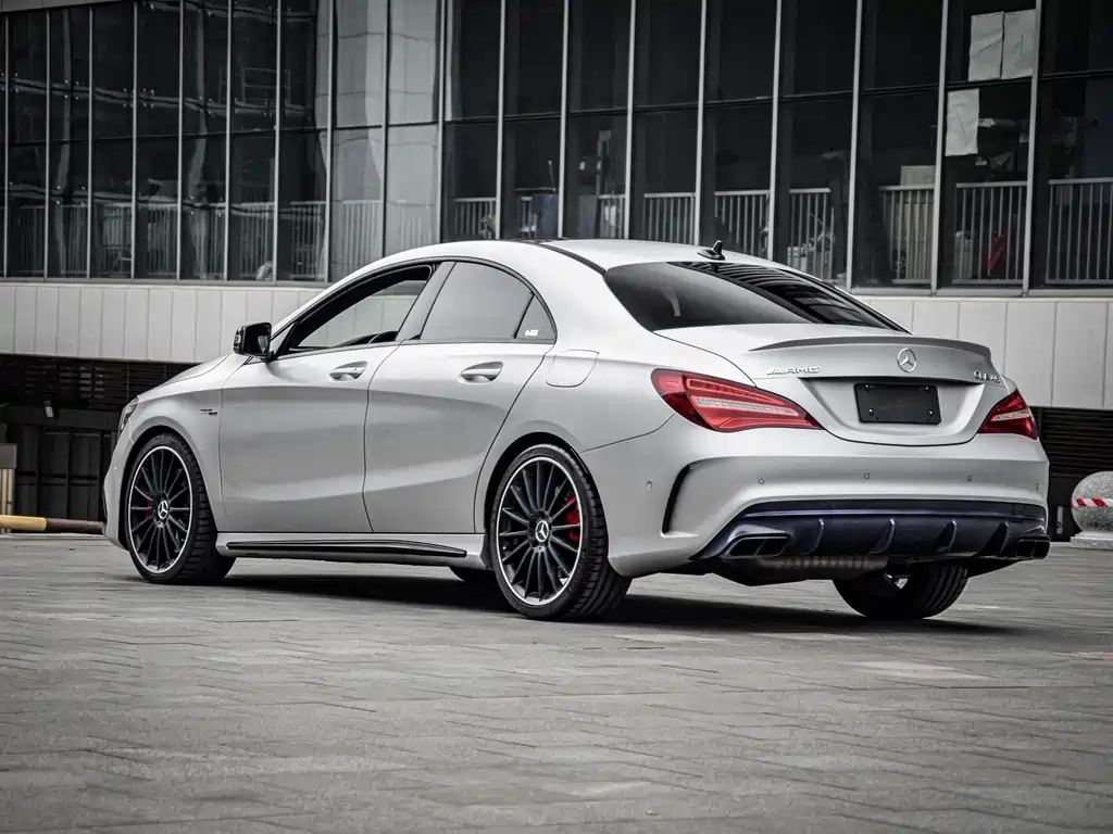 Mercedes-Benz CLA AMG — фото 4