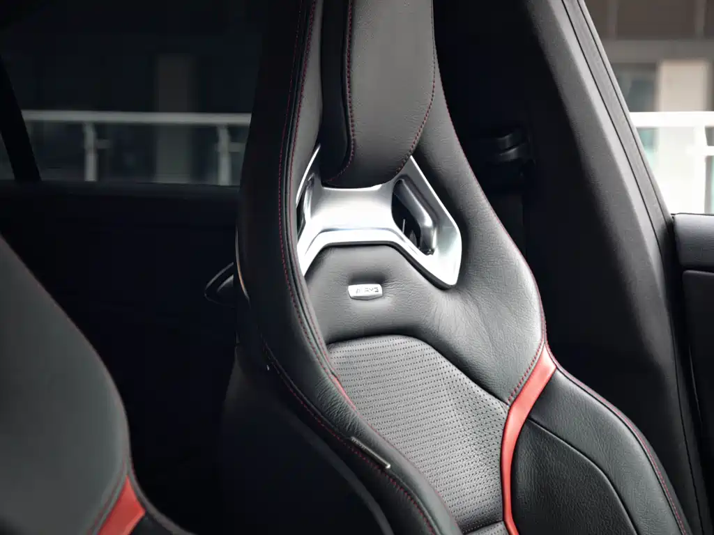 Mercedes-Benz CLA AMG — фото 36