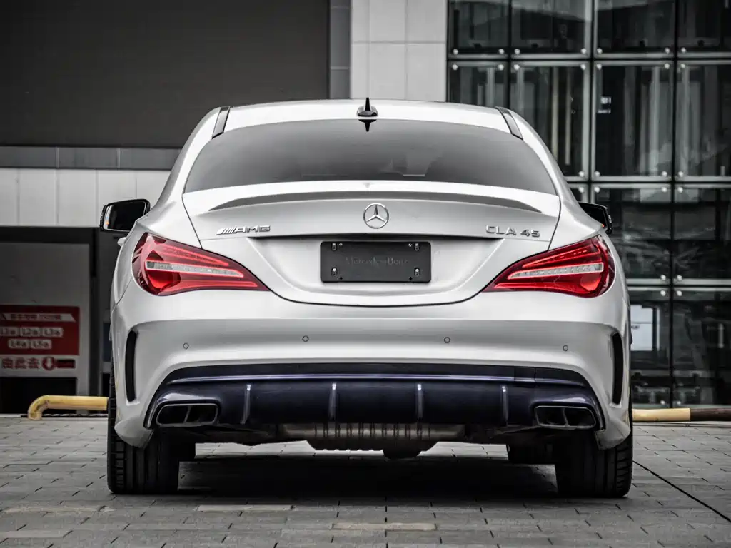 Mercedes-Benz CLA AMG — фото 6