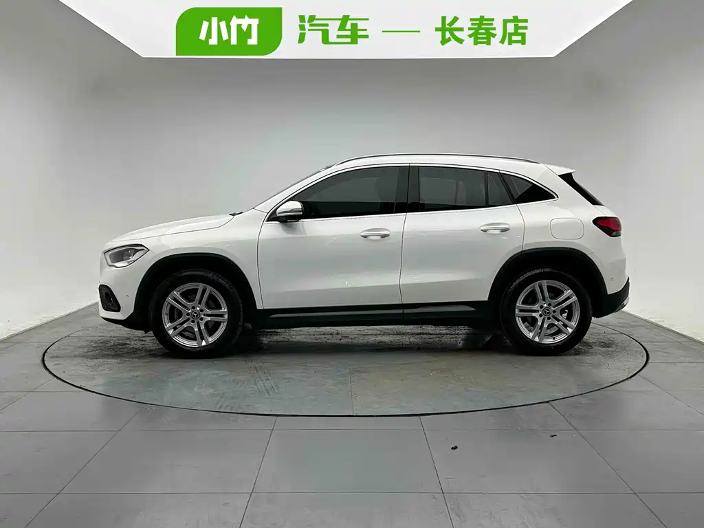 Mercedes-Benz GLA — фото 3