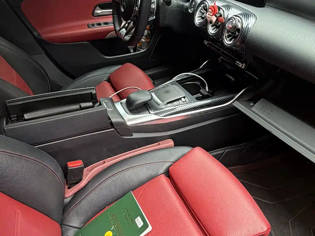Mercedes-Benz A-Class AMG — фото 10