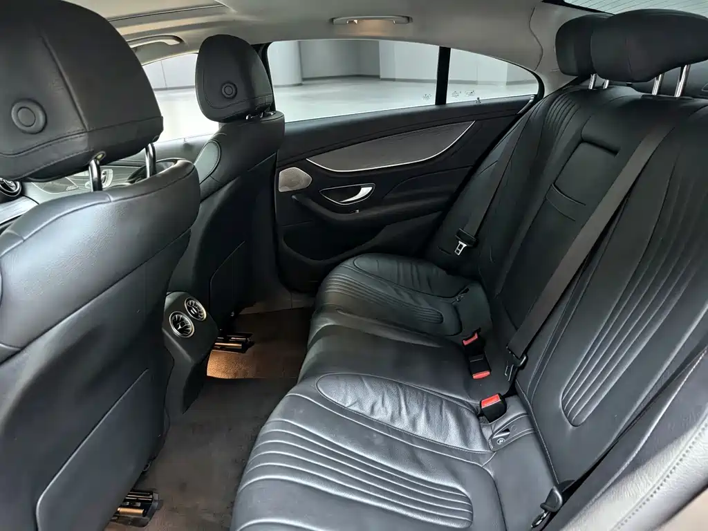 Mercedes-Benz CLS — фото 4