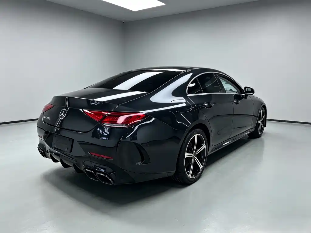 Mercedes-Benz CLS — фото 10