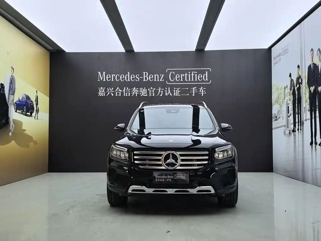 Mercedes-Benz GLB — фото 2
