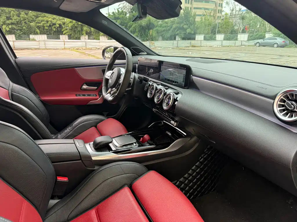 Mercedes-Benz A-Class AMG (Import) — фото 11