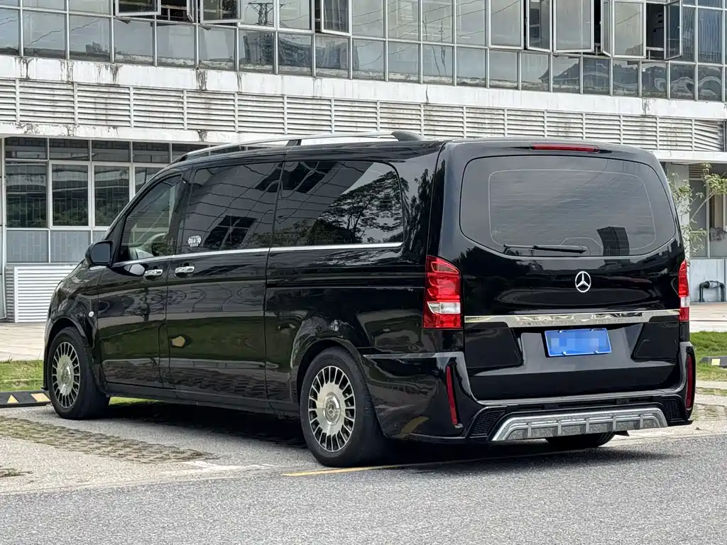 Mercedes-Benz Vito — фото 21