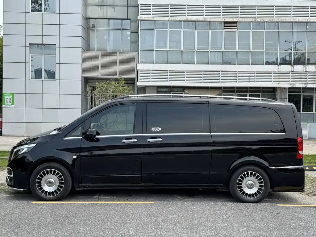 Mercedes-Benz Vito — фото 22