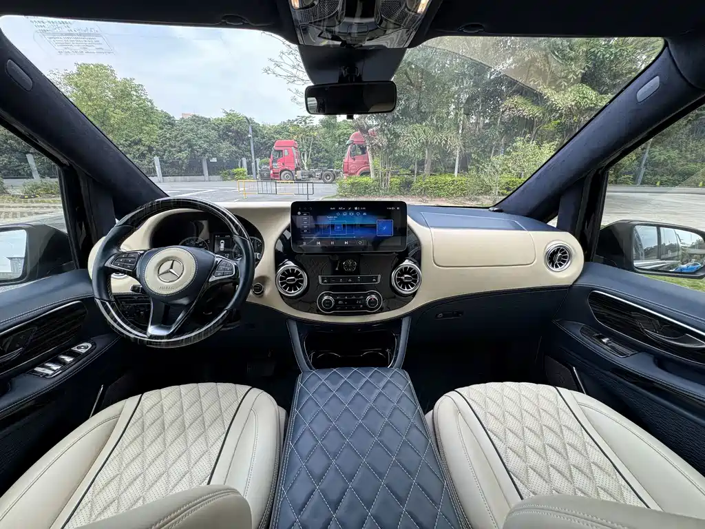 Mercedes-Benz Vito — фото 10