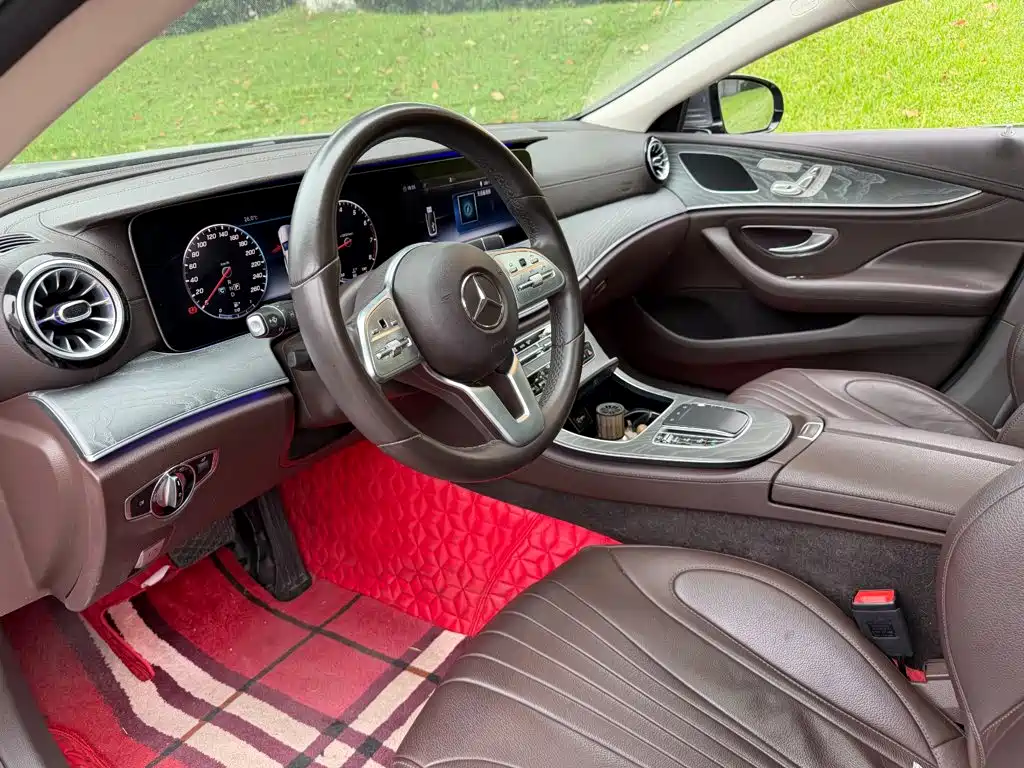 Mercedes-Benz CLS — фото 7