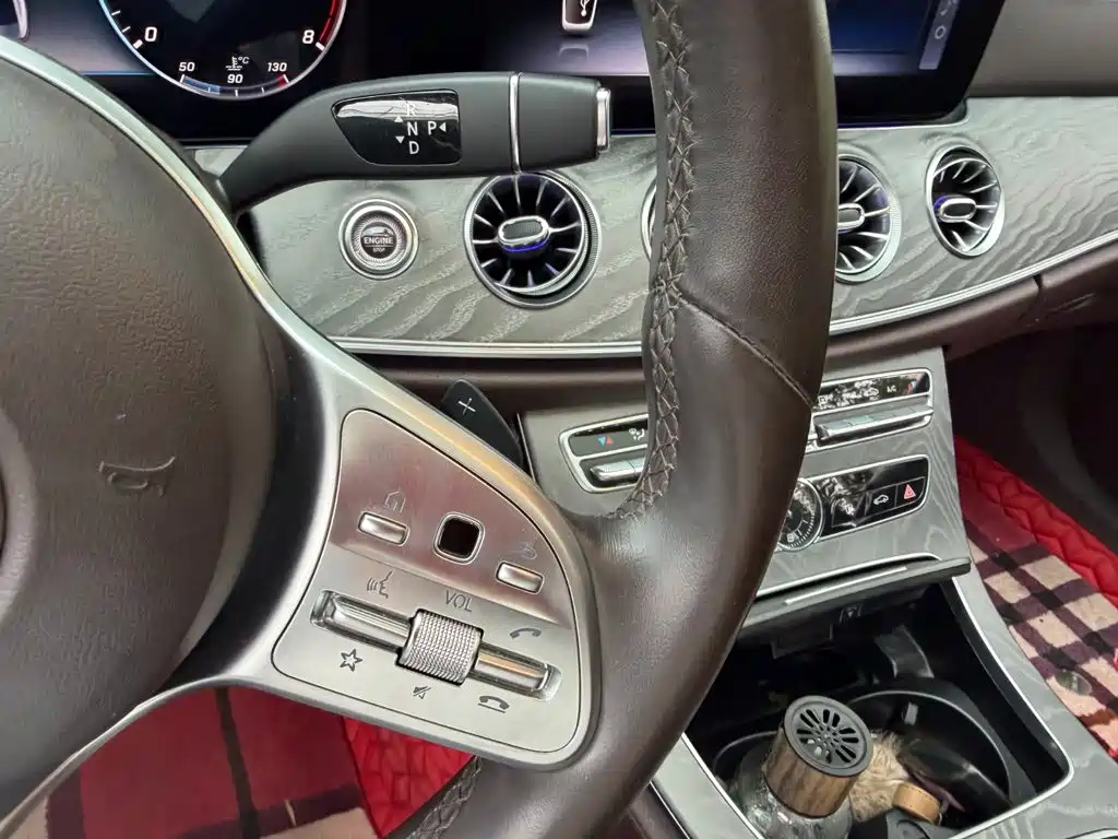 Mercedes-Benz CLS — фото 10