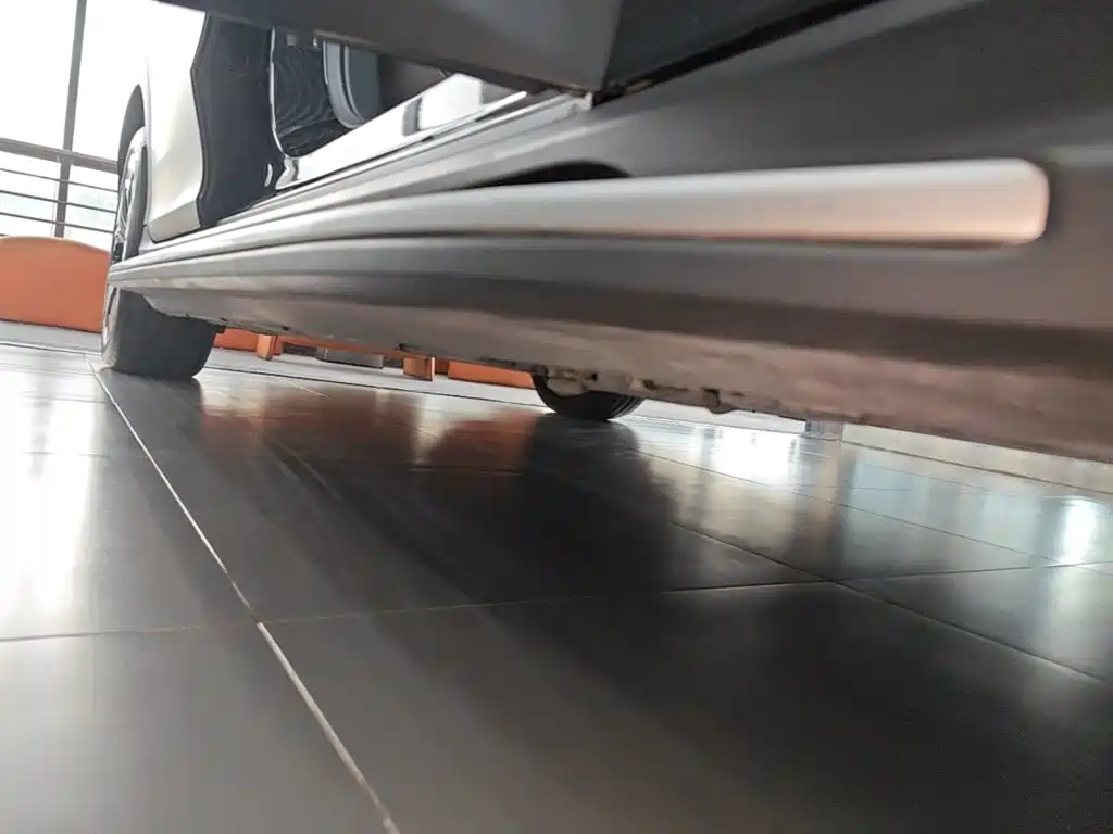 Mercedes-Benz EQE SUV — фото 21