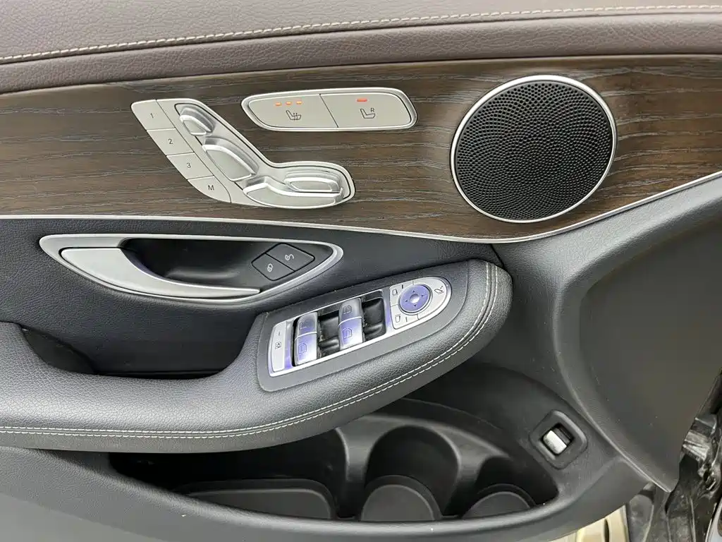 Mercedes-Benz GLC — фото 19