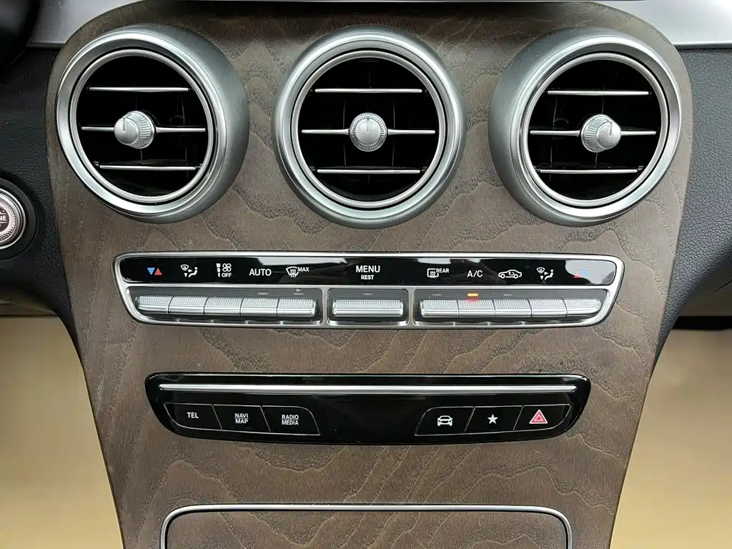 Mercedes-Benz GLC — фото 33