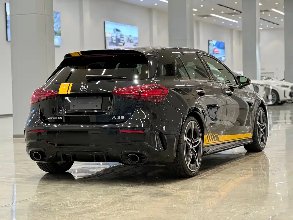 Mercedes-Benz A-Class AMG (Import) — фото 4