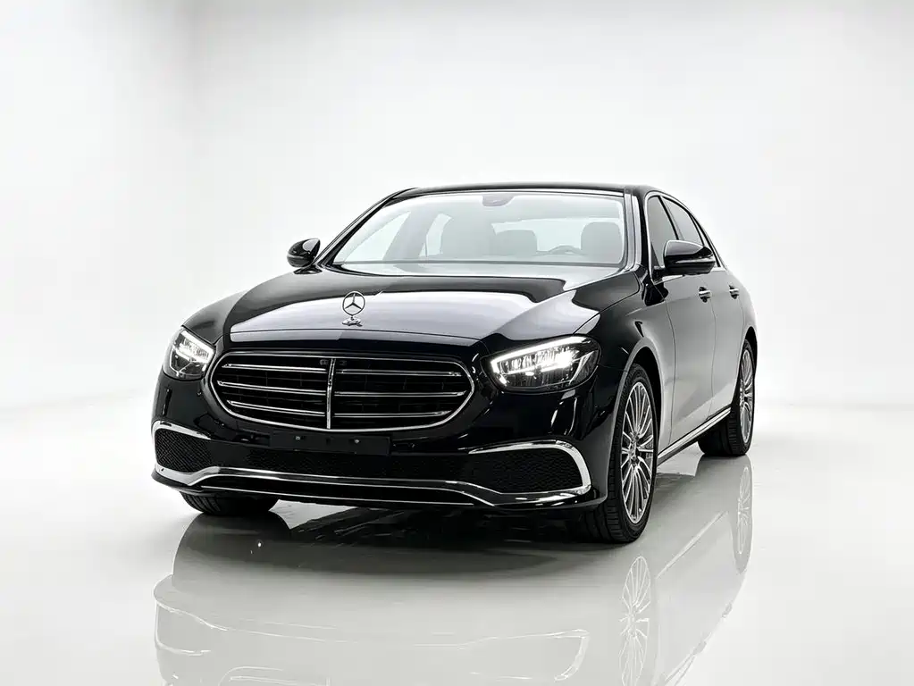 Mercedes-Benz E-Class — фото 5