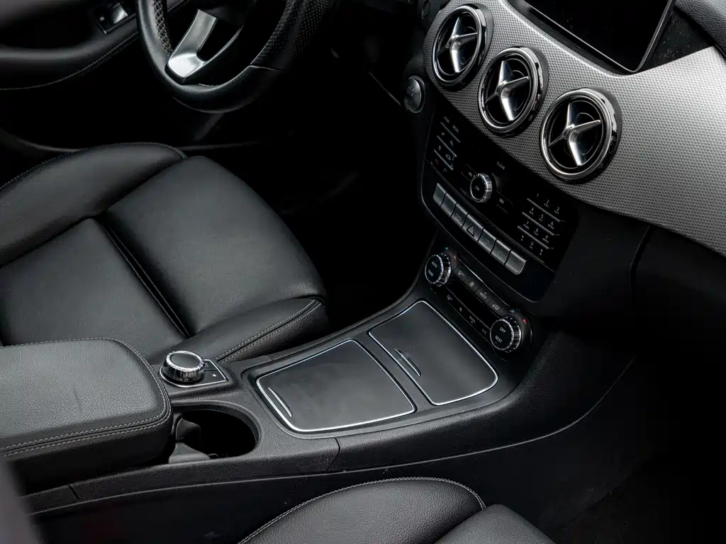 Mercedes-Benz B-Class — фото 14