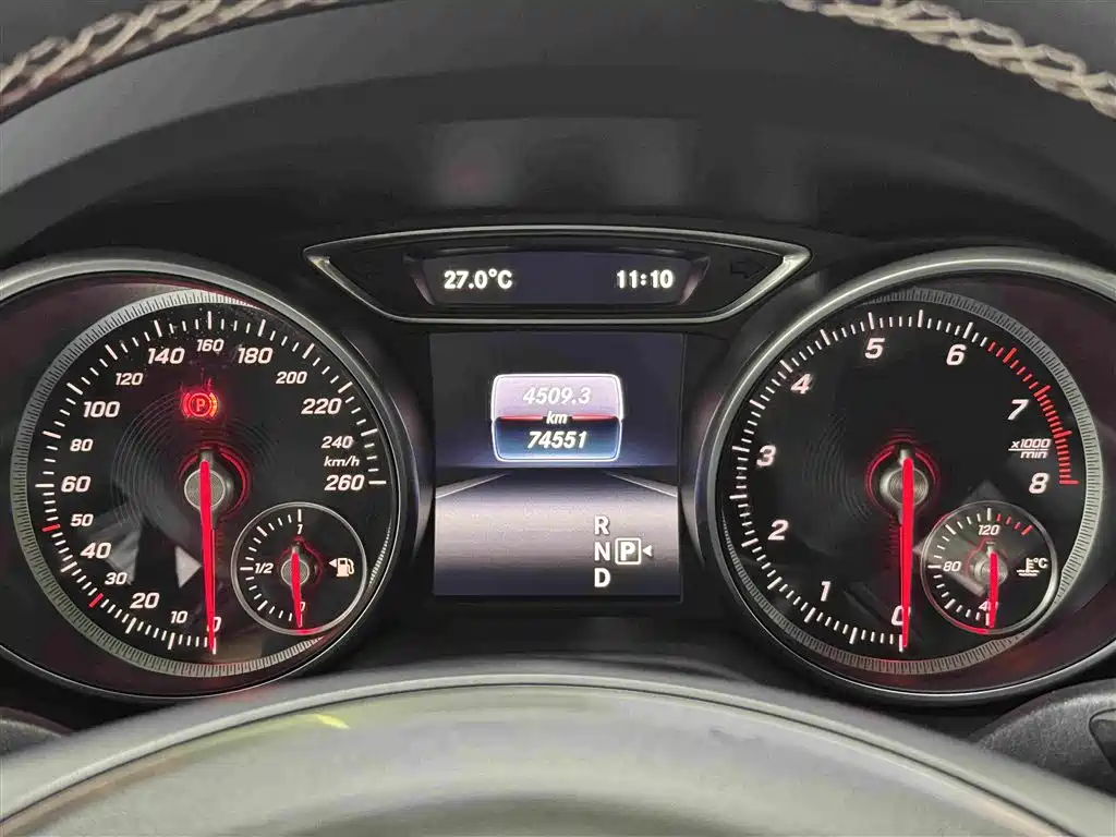 Mercedes-Benz GLA — фото 14