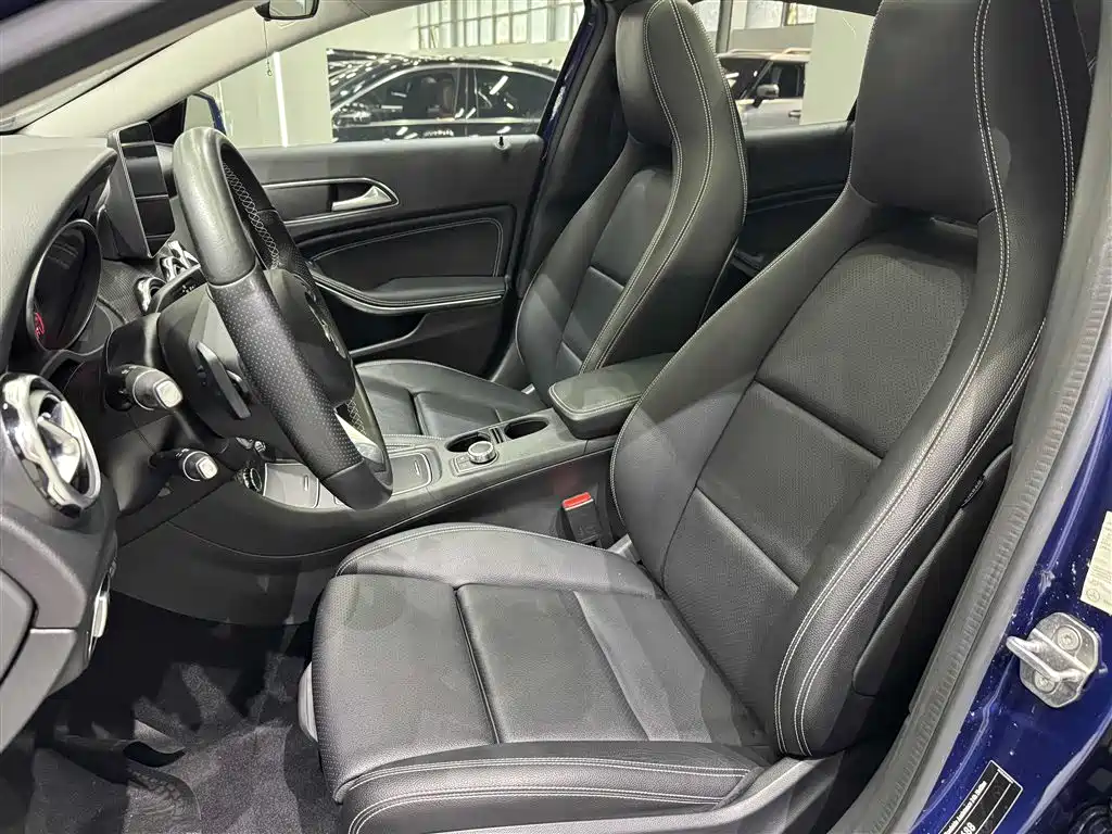 Mercedes-Benz GLA — фото 21
