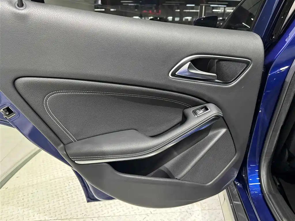 Mercedes-Benz GLA — фото 22