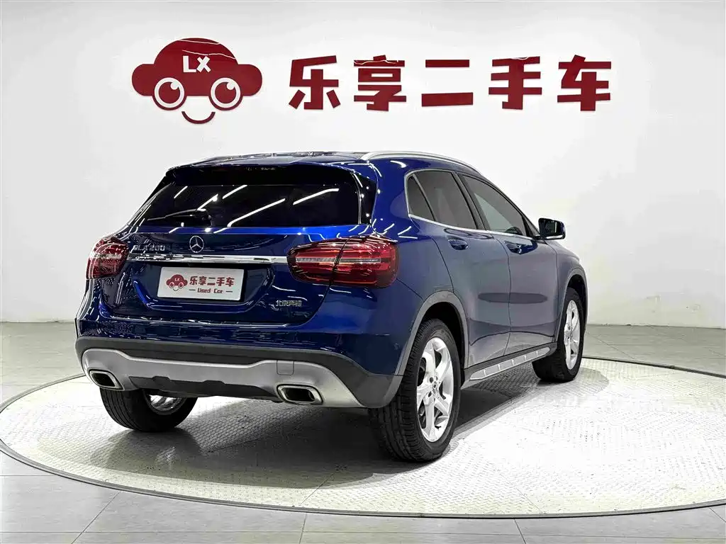 Mercedes-Benz GLA — фото 5