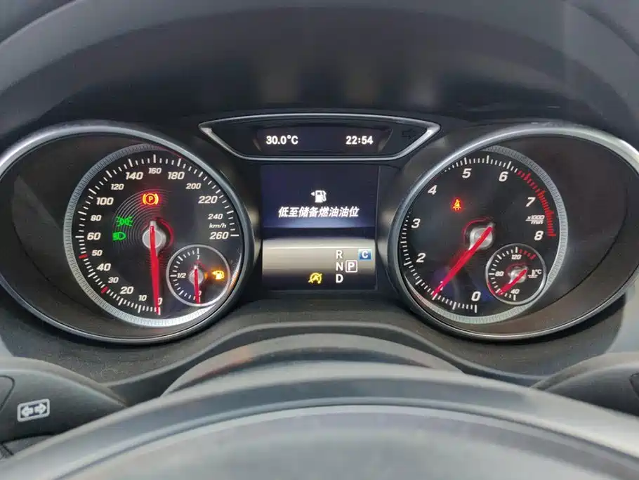 Mercedes-Benz GLA — фото 14