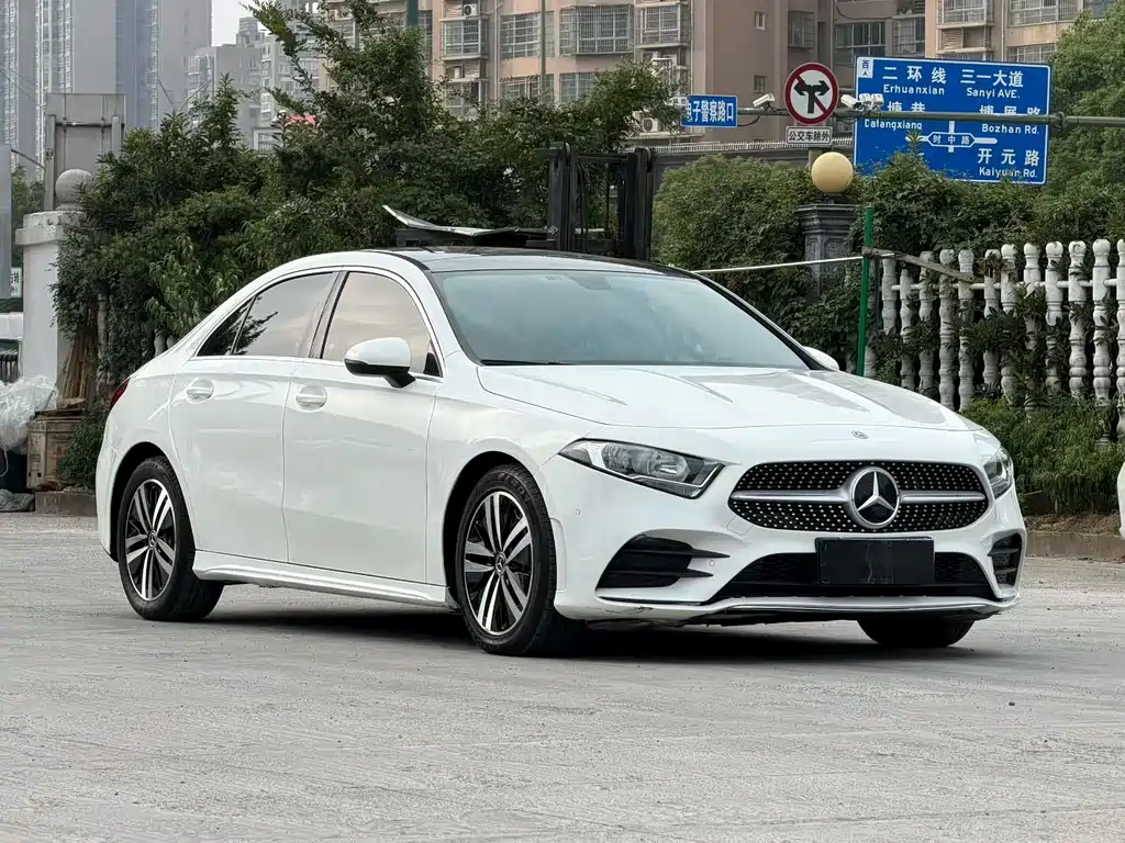 Mercedes-Benz A-Class — фото 3