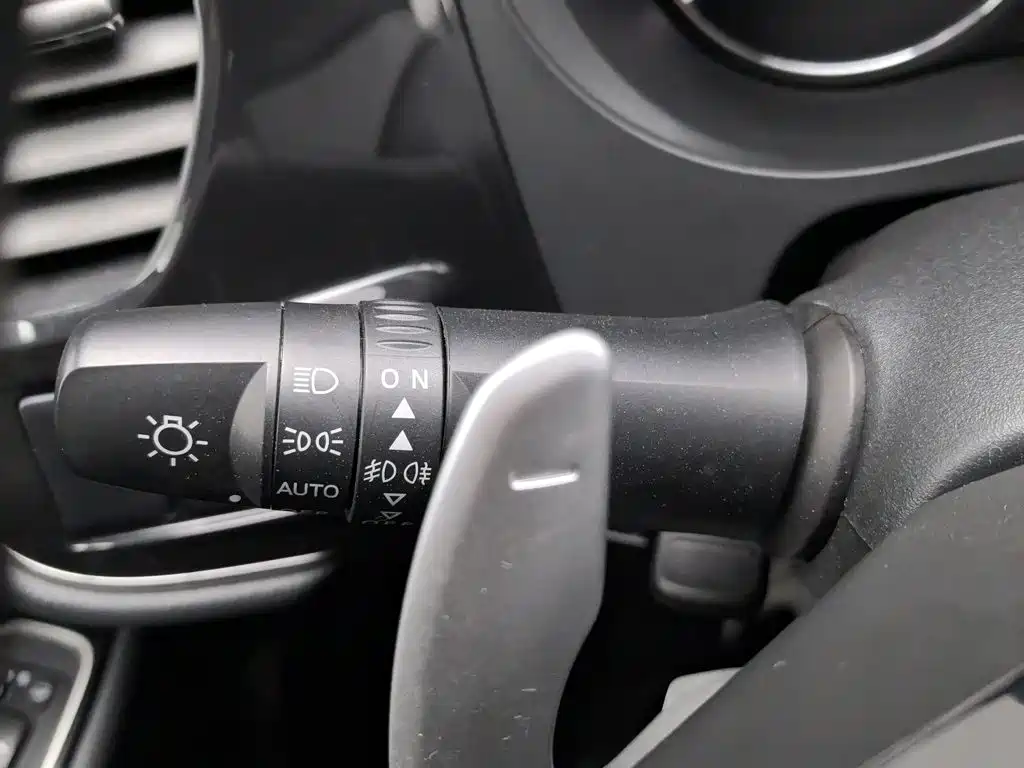 Mitsubishi Outlander — фото 21