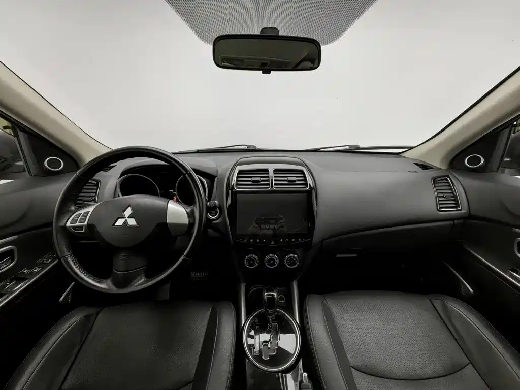 Mitsubishi ASX — фото 5