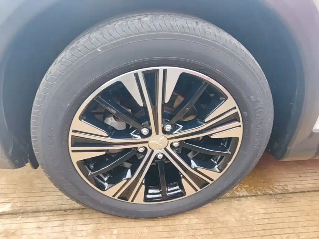 Mitsubishi Eclipse Cross — фото 23