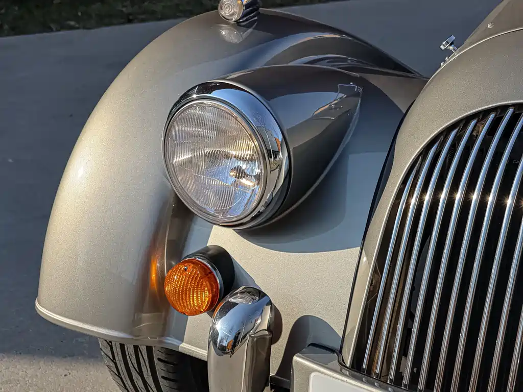 Morgan Plus 4 — фото 10