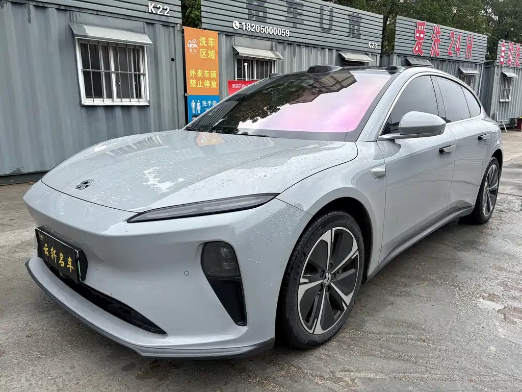 NIO ET5T