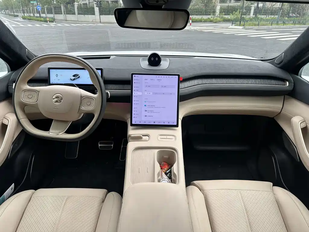 NIO EC7 — фото 11