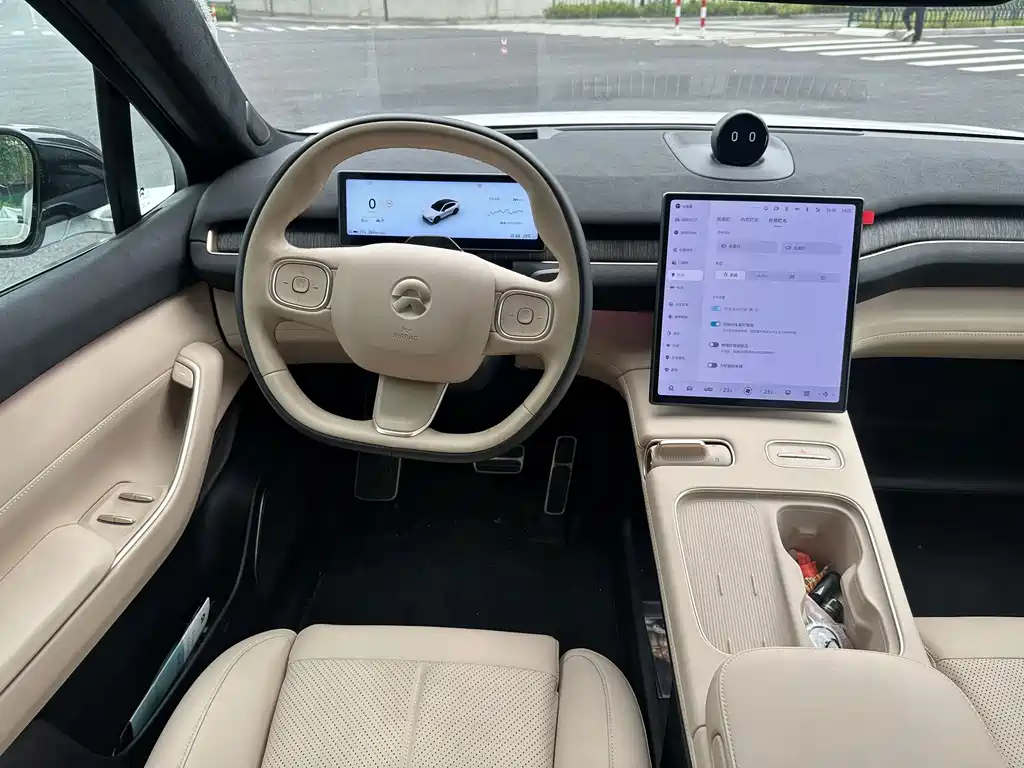 NIO EC7 — фото 17