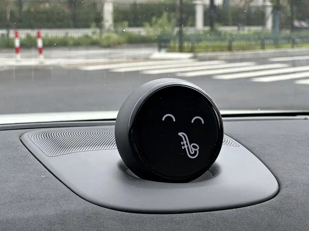 NIO EC7 — фото 30