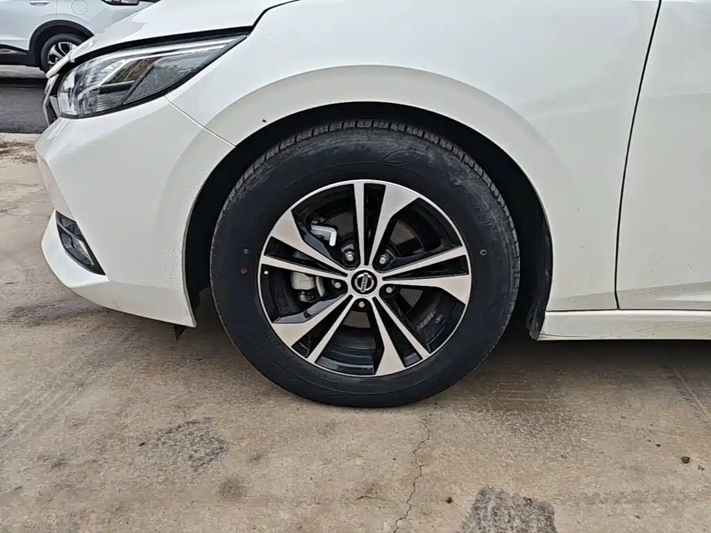 Nissan Sylphy — фото 23