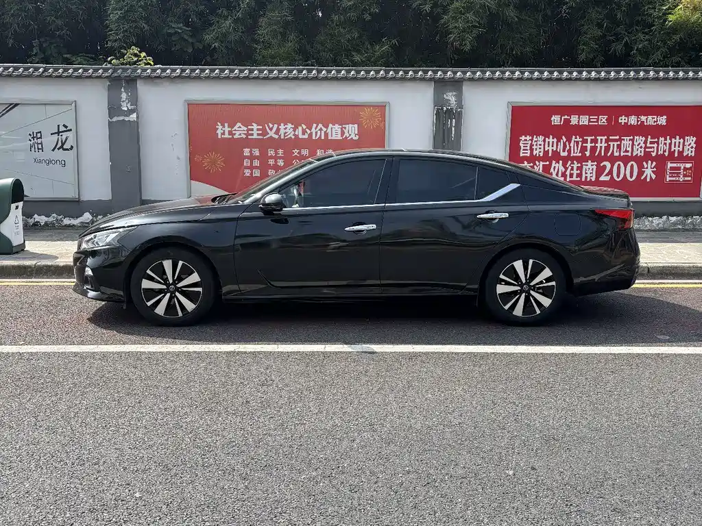 Nissan Teana — фото 4